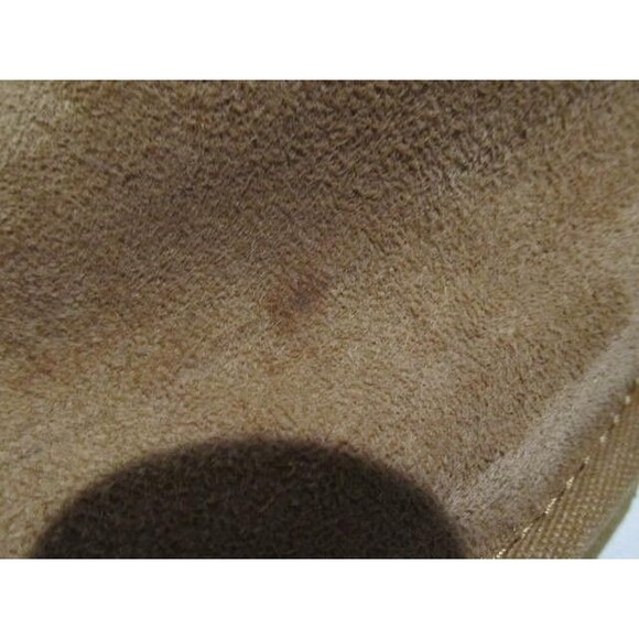 UGG Ultra Mini Boots – Size 10 – Pre-Owned, Excellent Condition - Picture 5 of 10